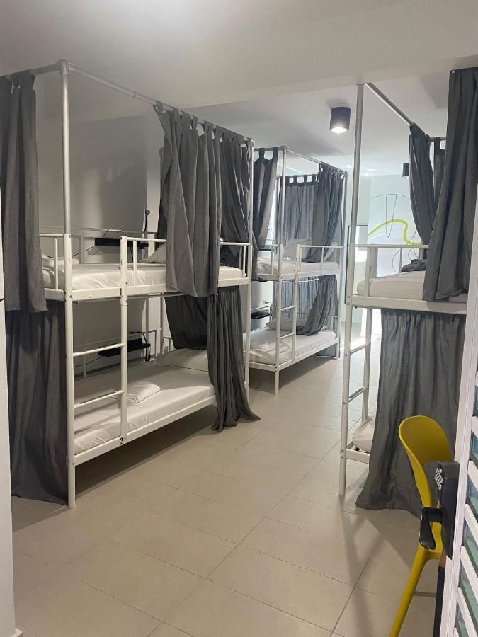 Nomada Beach Hostel- Isla Verde San Juan Kültér fotó