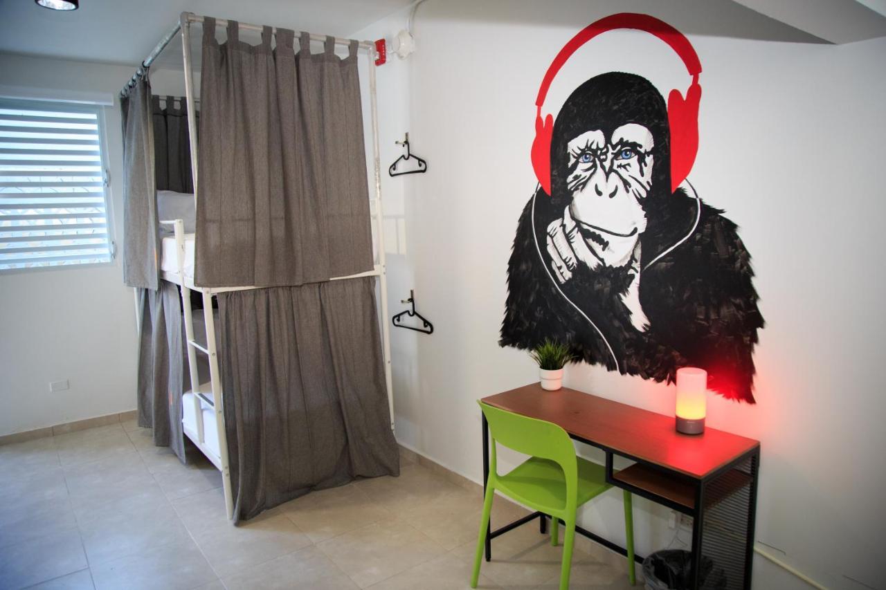 Nomada Beach Hostel- Isla Verde San Juan Kültér fotó
