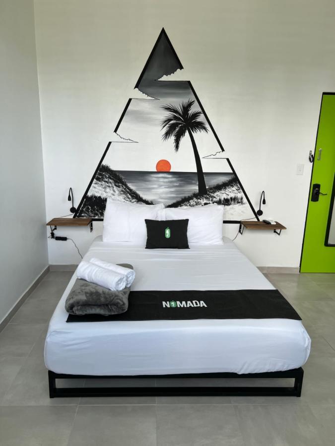 Nomada Beach Hostel- Isla Verde San Juan Kültér fotó